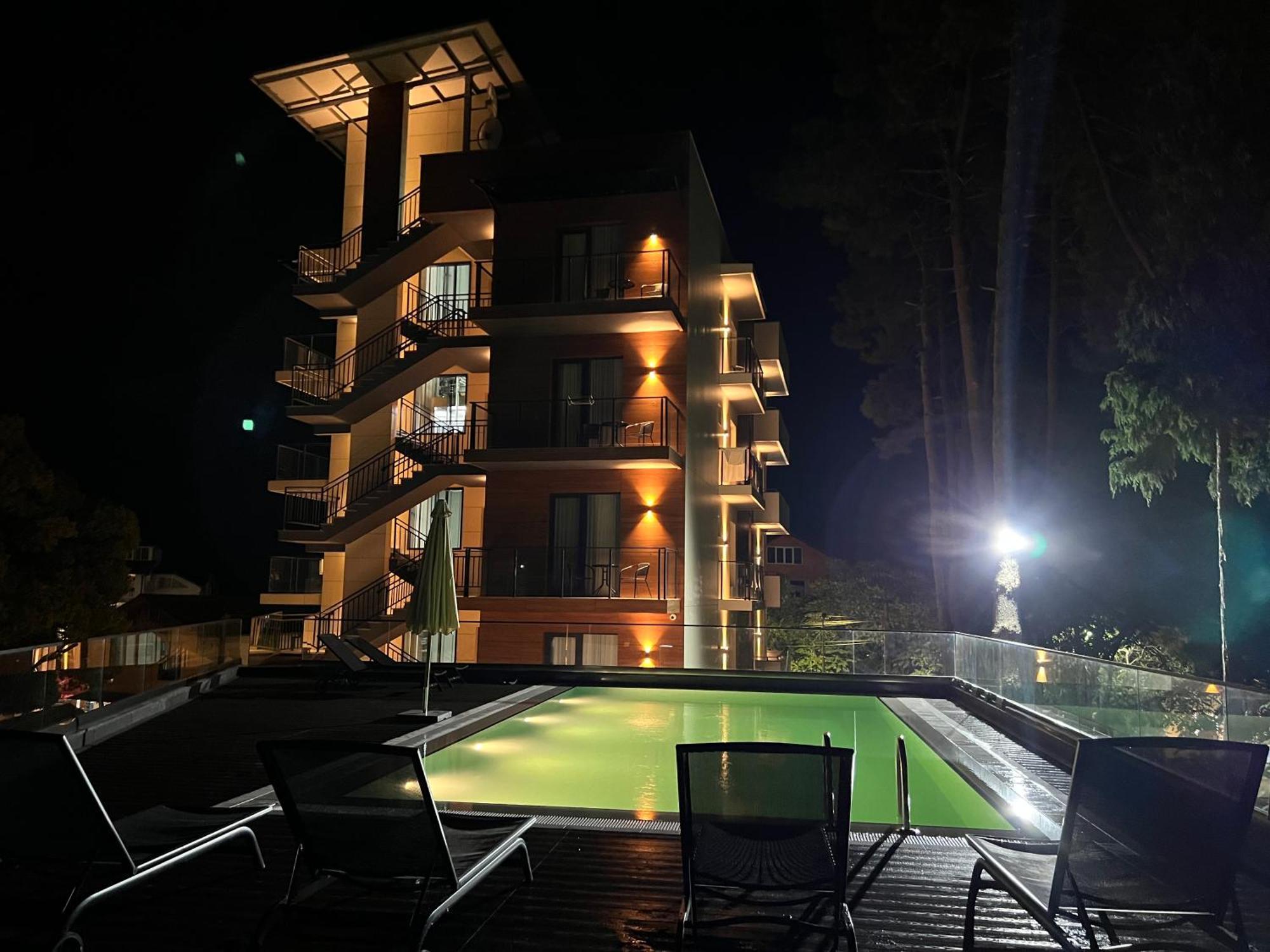 Ritsa Resort Ureki Exteriér fotografie