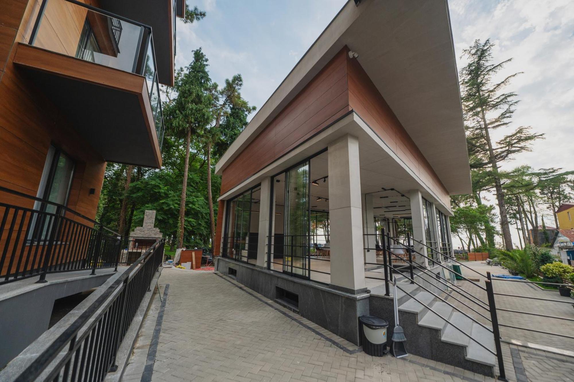 Ritsa Resort Ureki Exteriér fotografie